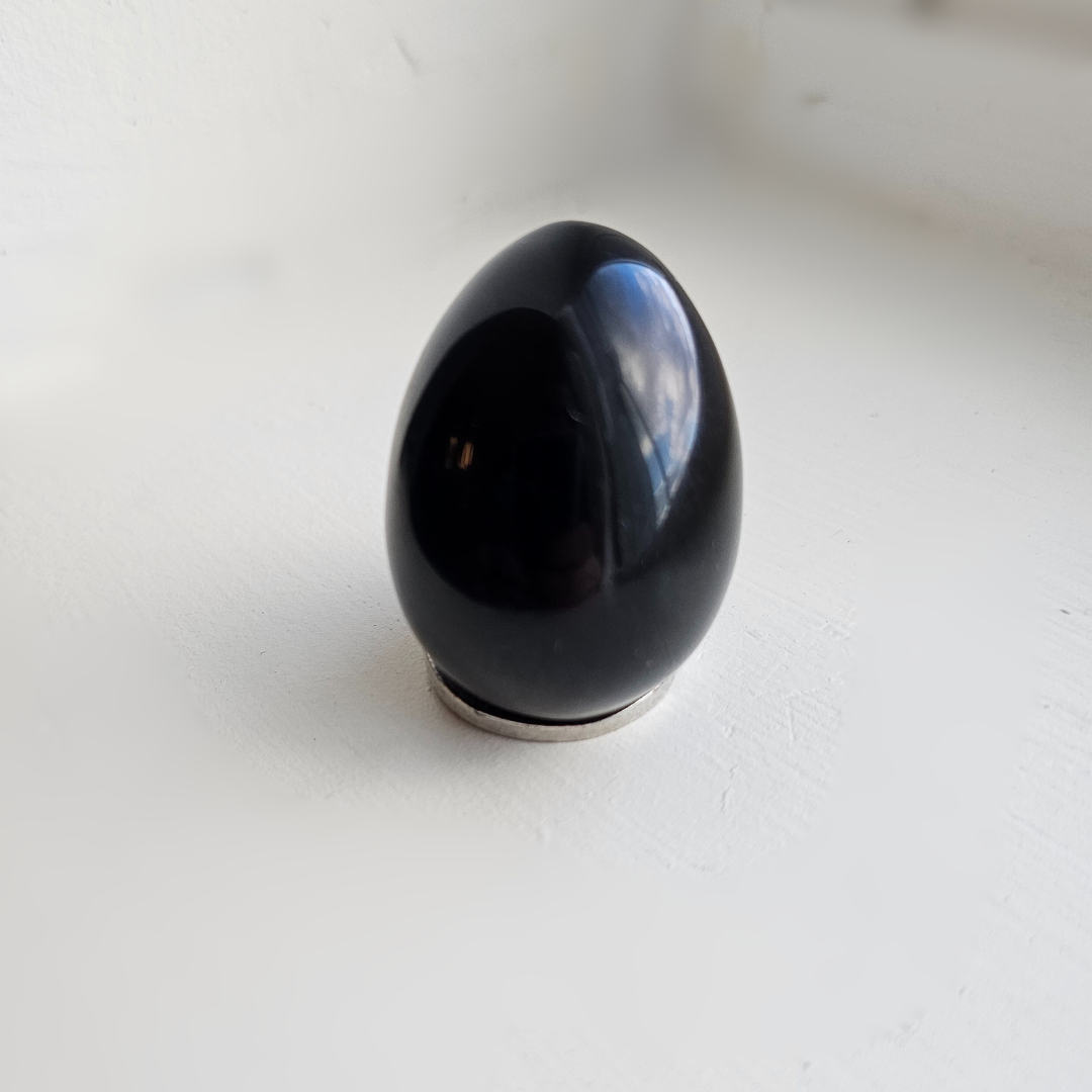 Obsidian Yoni Egg